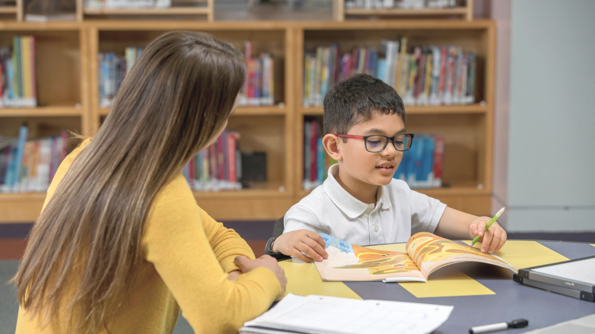 DR. Lisa Zaretsky dedicated to empowering individuals through personalized, holistic care, helping transform lives through hypnotherapy, coaching, and counseling.